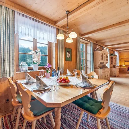 Blaa Alm Orman Evi