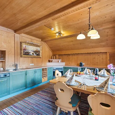 Orman Evi Blaa Alm Altaussee