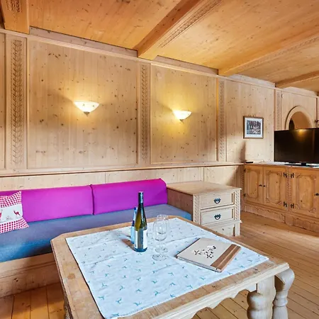 Blaa Alm Lodge *