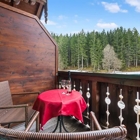 Lodge Blaa Alm